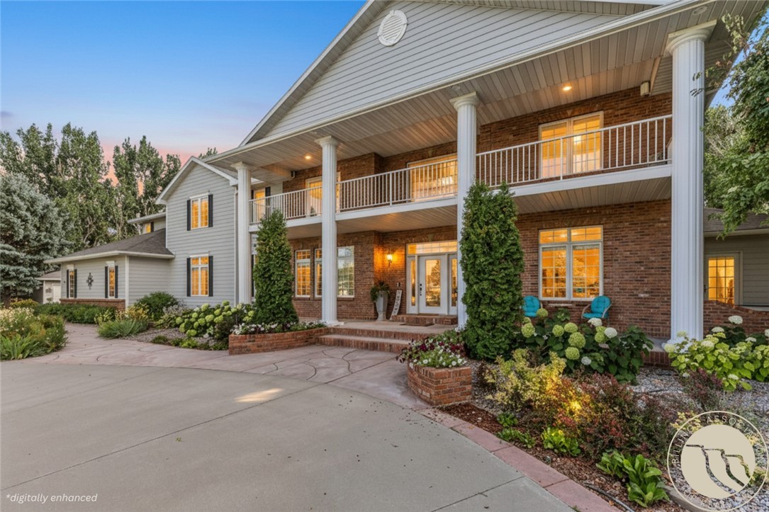 700 Bluegrass Place
