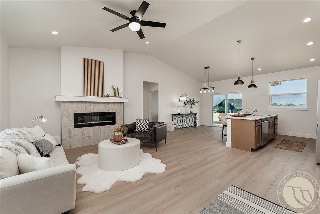 603 Chino Circle