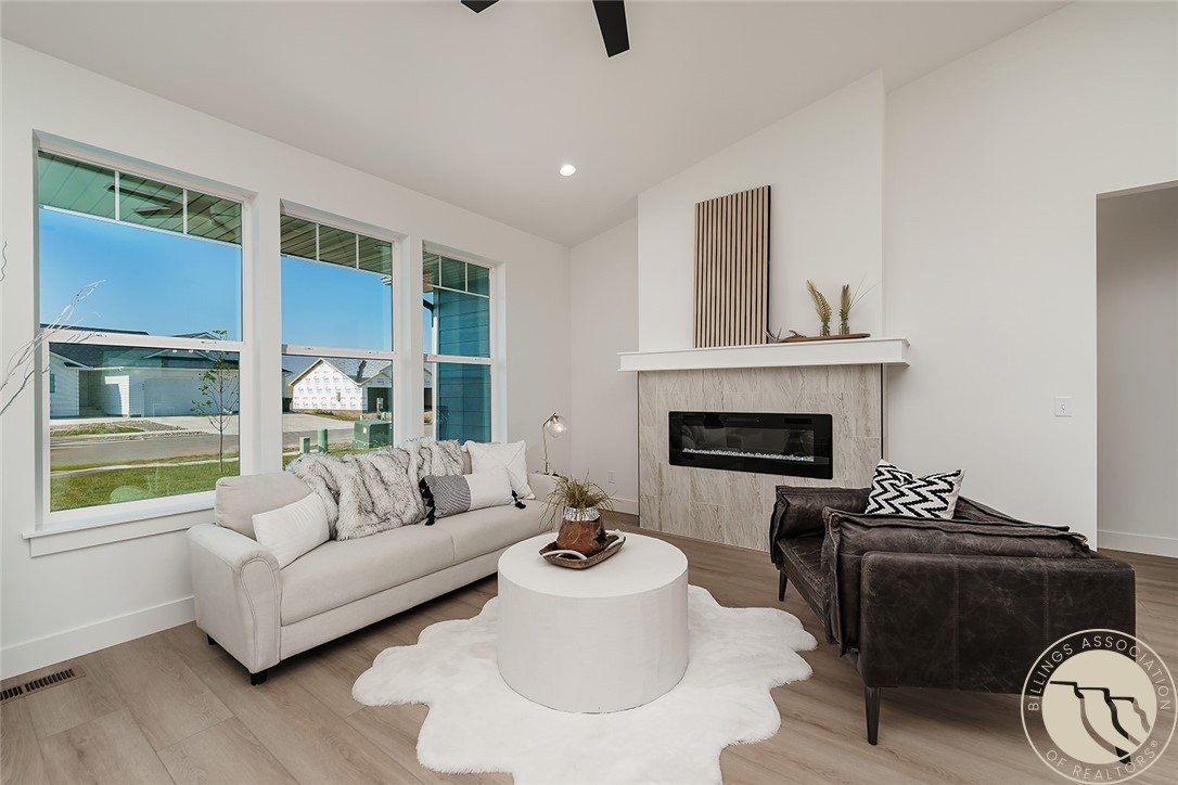 603 Chino Circle