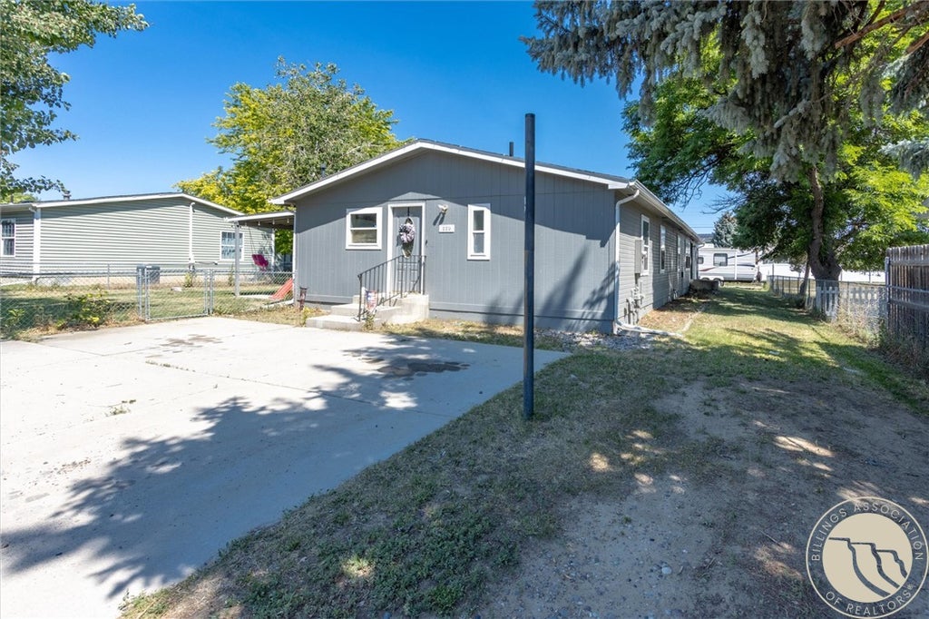 Photo of 229 Nash Lane, Billings, MT 59105 (MLS # 360722)