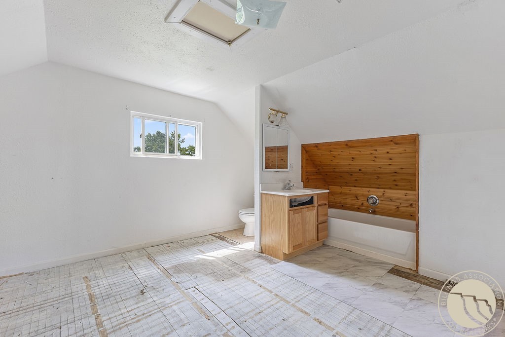 Billings, Montana 59105, United States, 2 Bedrooms Bedrooms, ,2 BathroomsBathrooms,Residential,Contingent,152242