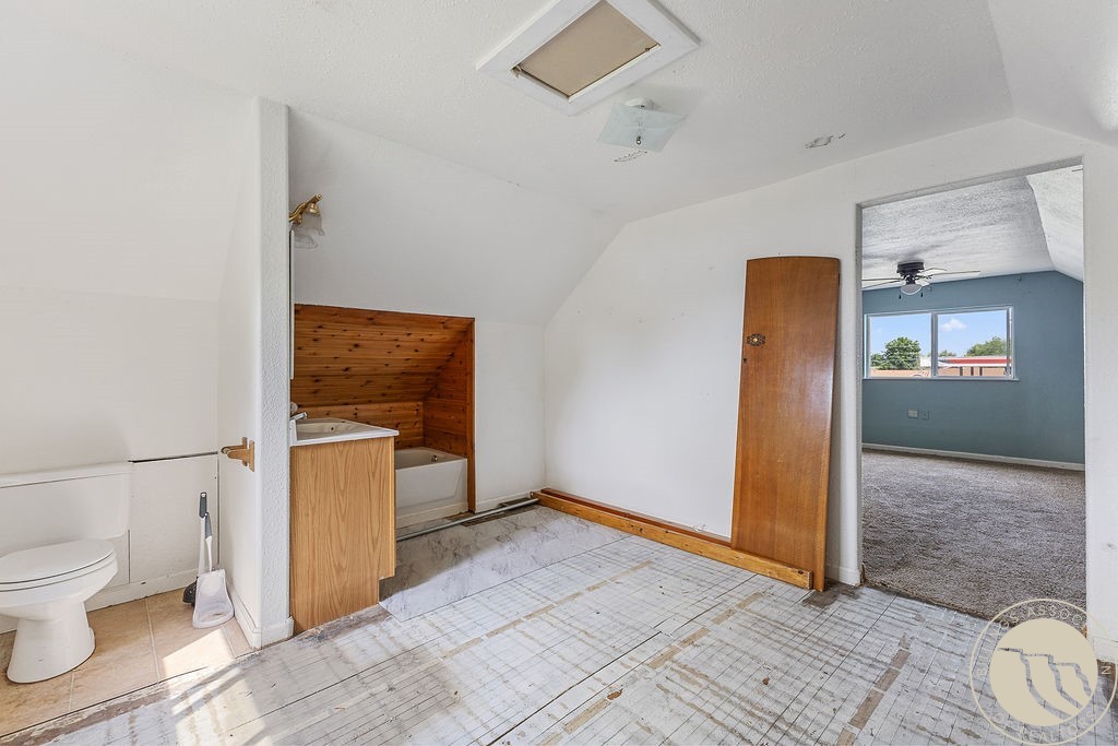 Billings, Montana 59105, United States, 2 Bedrooms Bedrooms, ,2 BathroomsBathrooms,Residential,Contingent,152242