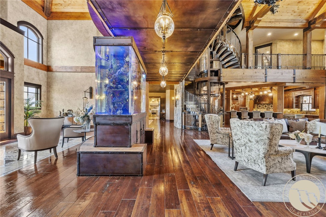 5650 Canyonwoods Drive