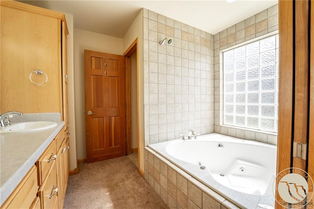 Red Lodge, Montana 59068, United States, 4 Bedrooms Bedrooms, ,3 BathroomsBathrooms,Residential,Active,147505