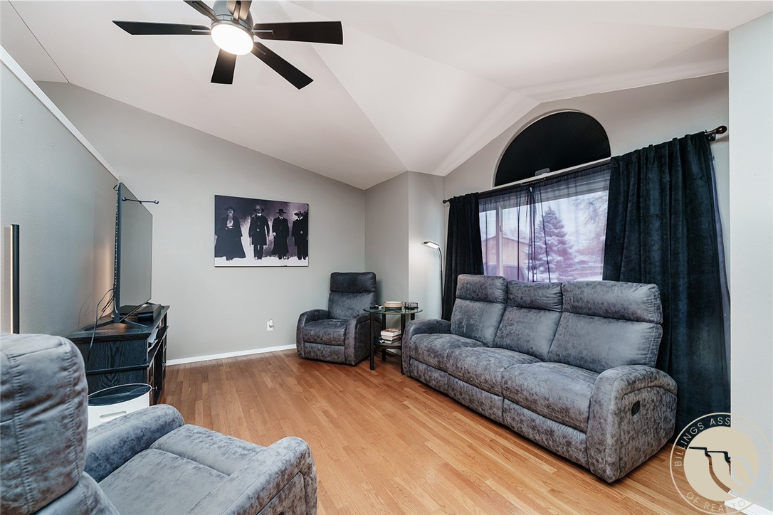 1725 Broadview Drive