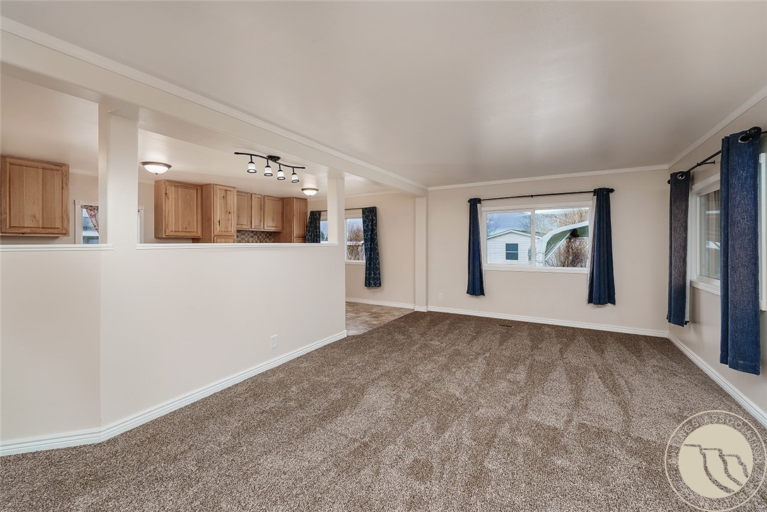 2224 Highway 87 E 208