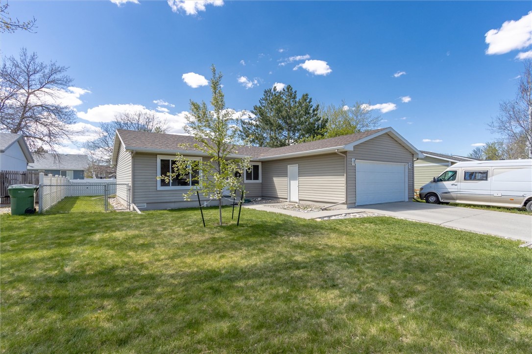 608 Acorn Place