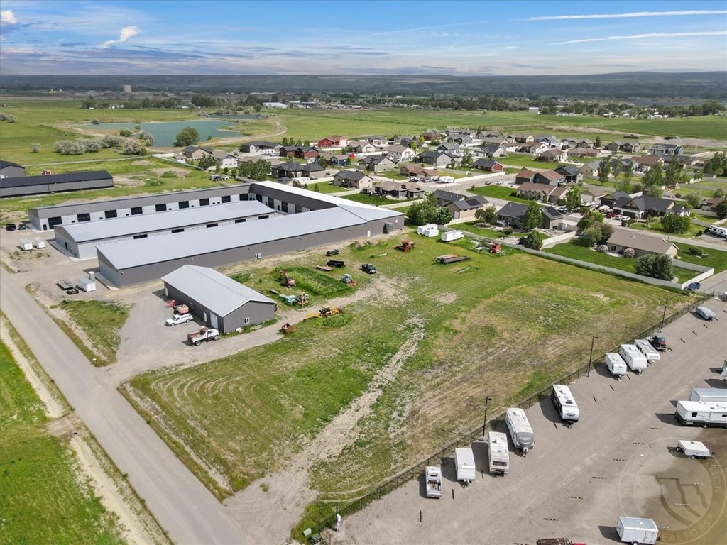 Lot 7 Cowgirl Way