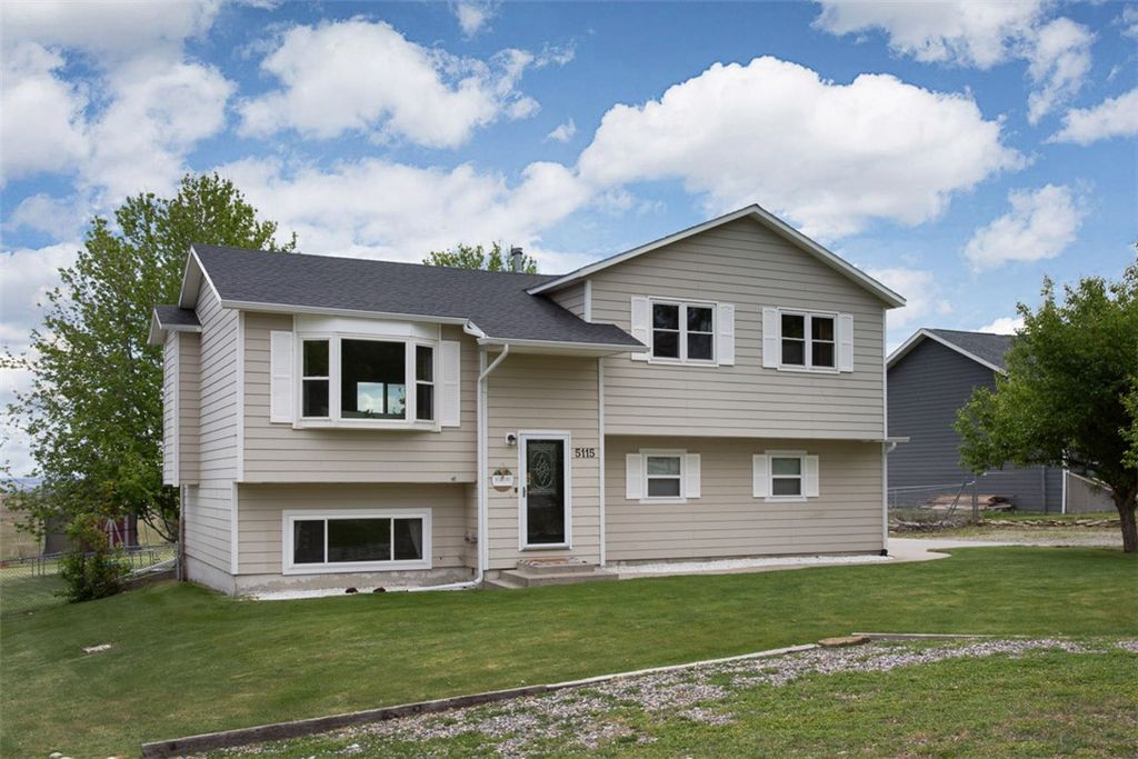 Photo of 5115 Middle Valley Drive, Billings, MT 59105 (MLS # 359612)