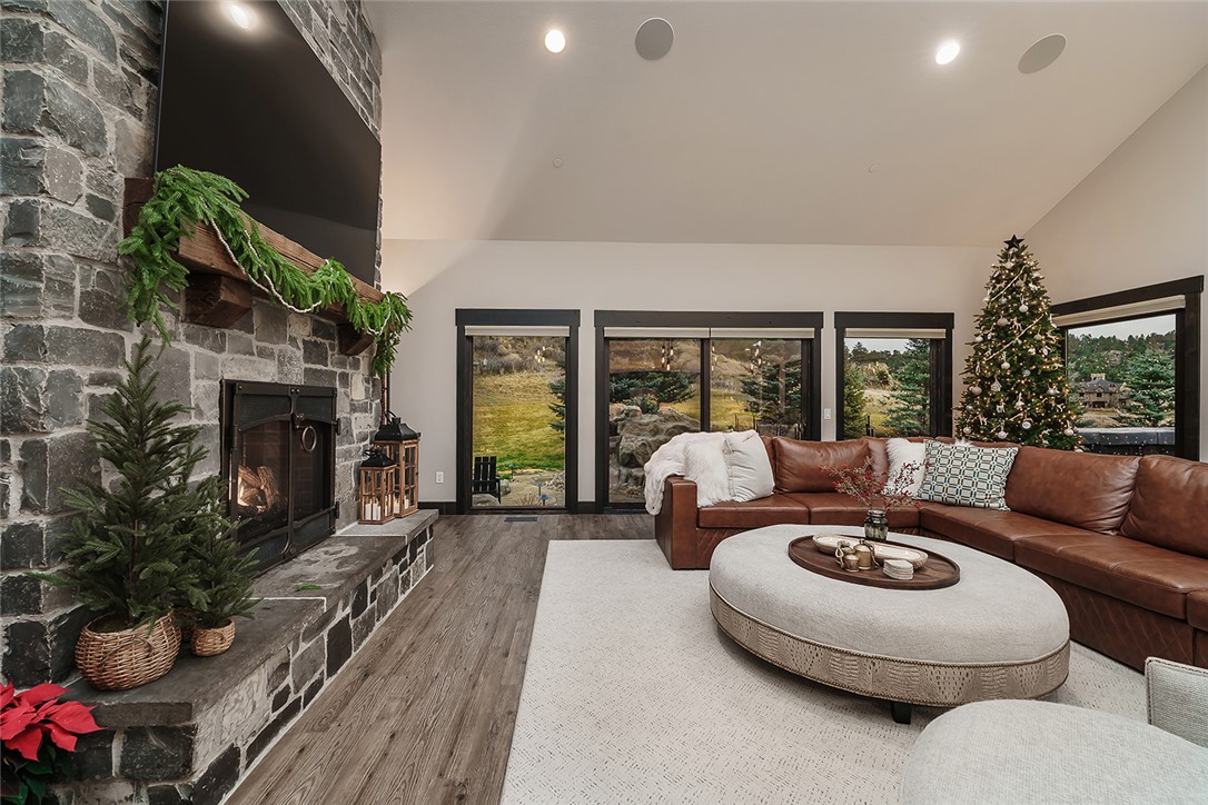 5635 Canyonwoods Dr.