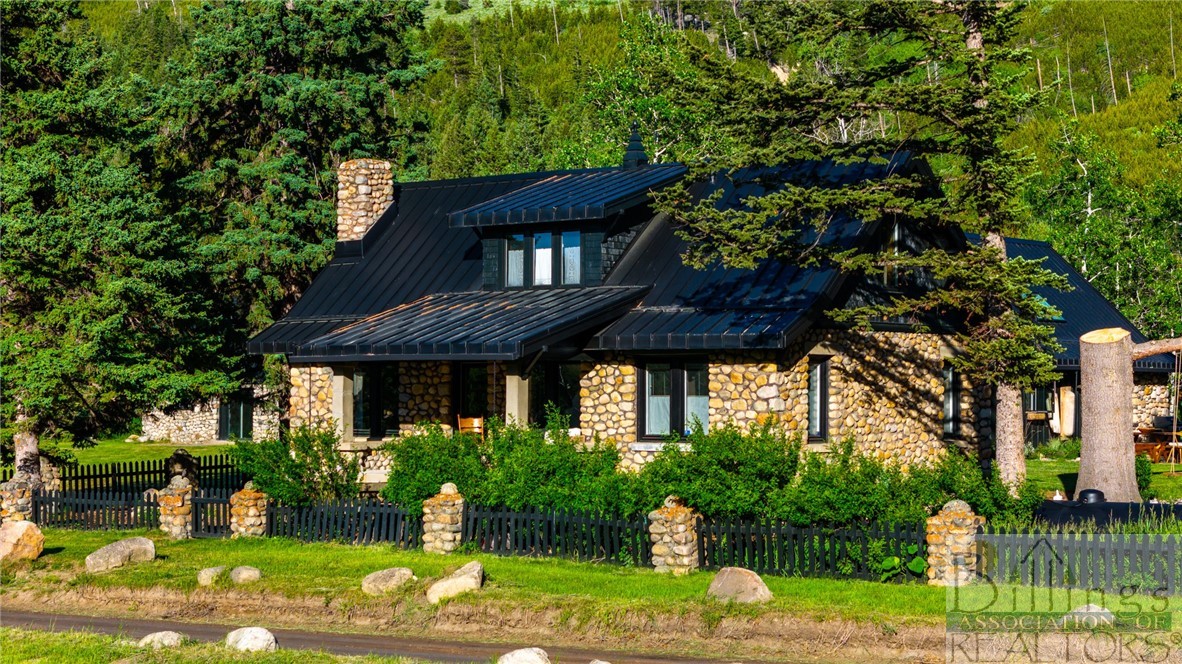 Roscoe, Montana 59071, United States, 4 Bedrooms Bedrooms, ,3 BathroomsBathrooms,Residential,Active,54189 Roscoe, Montana 59071, United States, 4 Bedrooms Bedrooms, ,3 BathroomsBathrooms,Residential,Active,54189