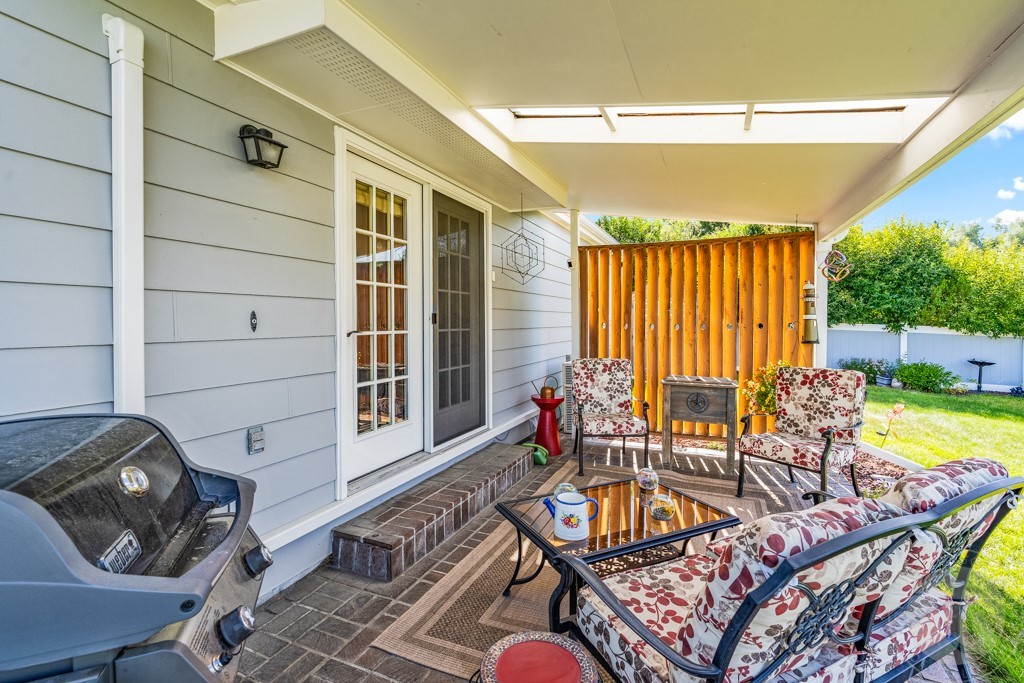 Billings, Montana 59105, United States, 4 Bedrooms Bedrooms, ,3 BathroomsBathrooms,Residential,Pending,23262