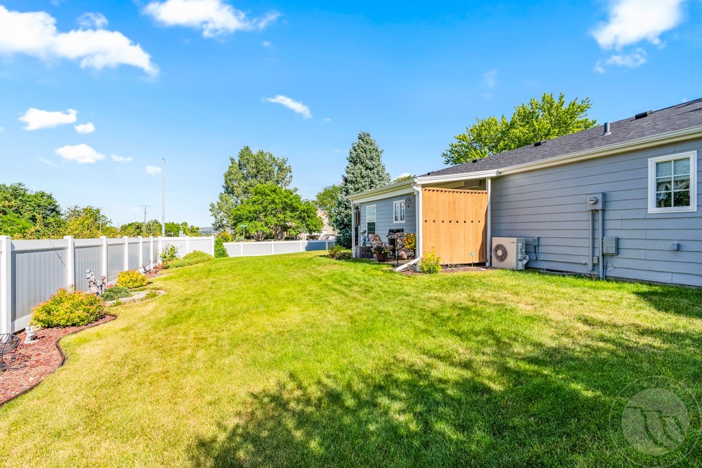 Billings, Montana 59105, United States, 4 Bedrooms Bedrooms, ,3 BathroomsBathrooms,Residential,Pending,23262