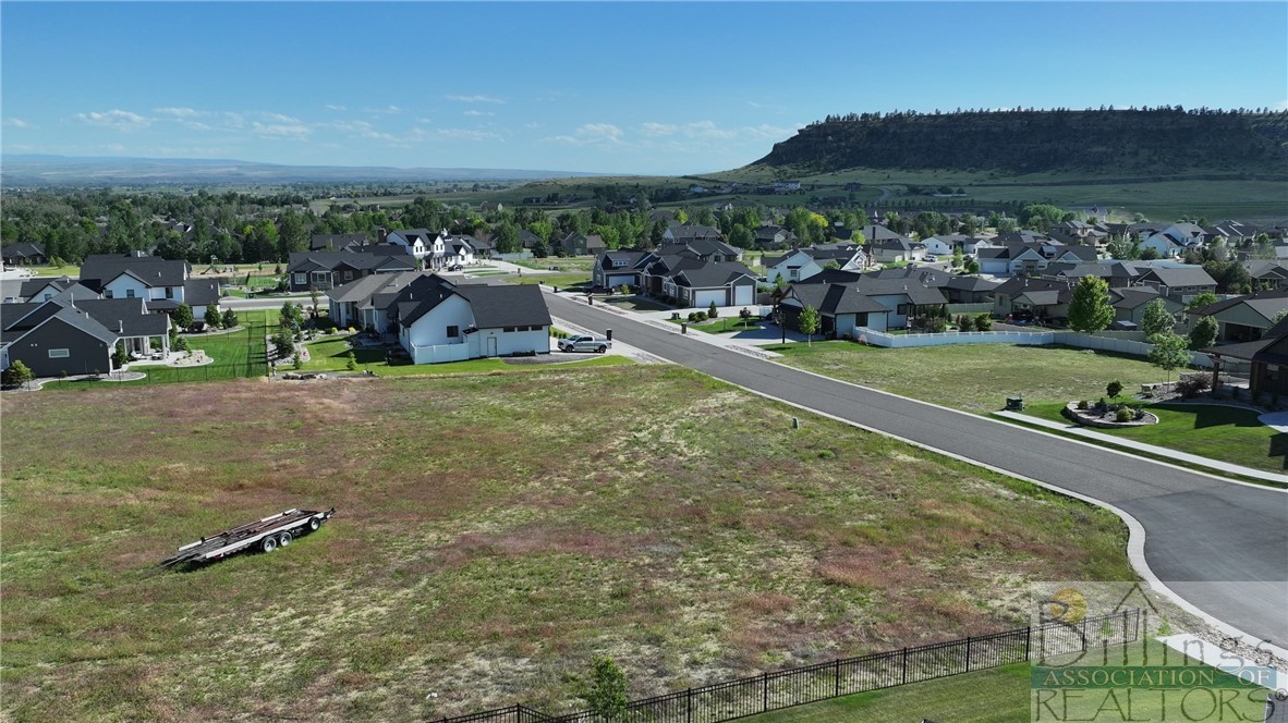 4224 Arrowwood Drive