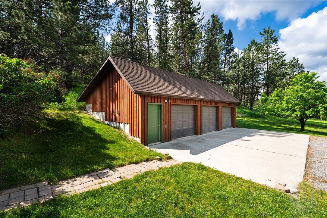54 E Shane Creek Rd