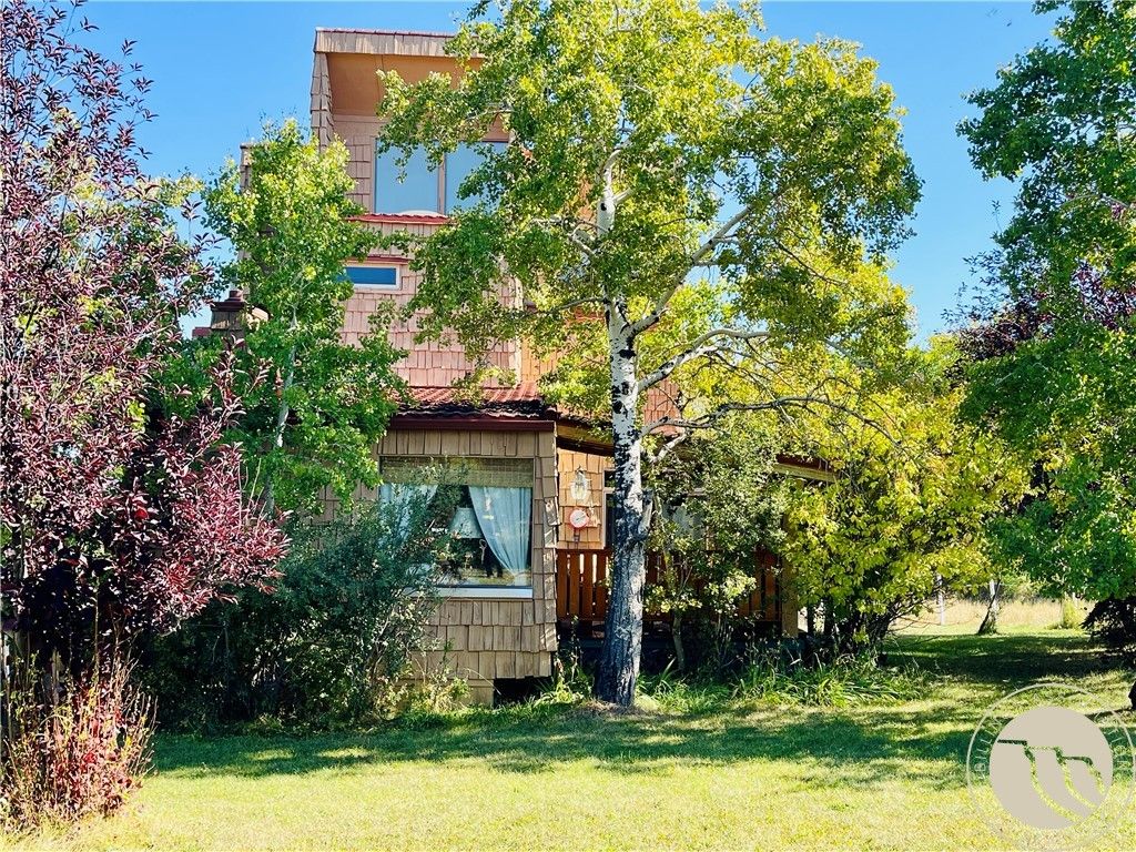 Photo of 23 Willow Drive, Red Lodge, MT 59068 (MLS # 357409)