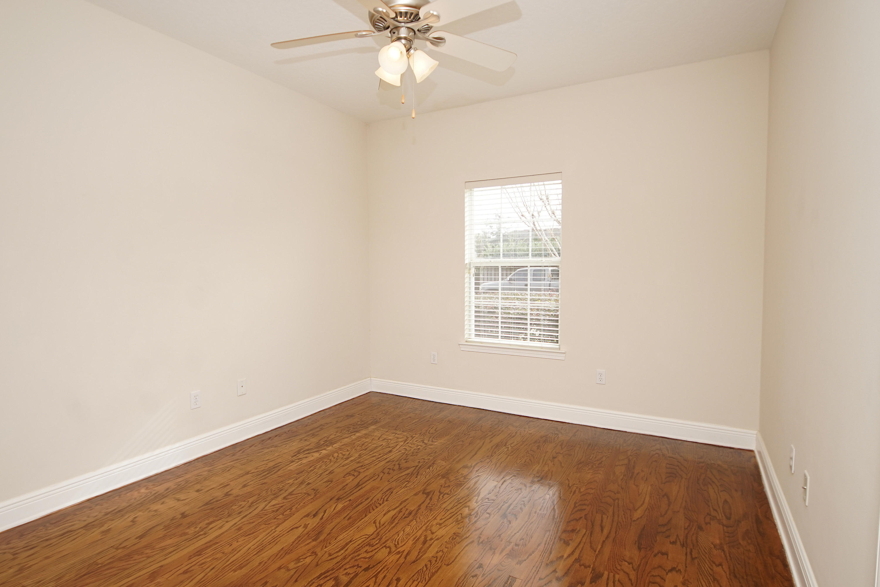 BRIDGEPORT COLONY - Residential