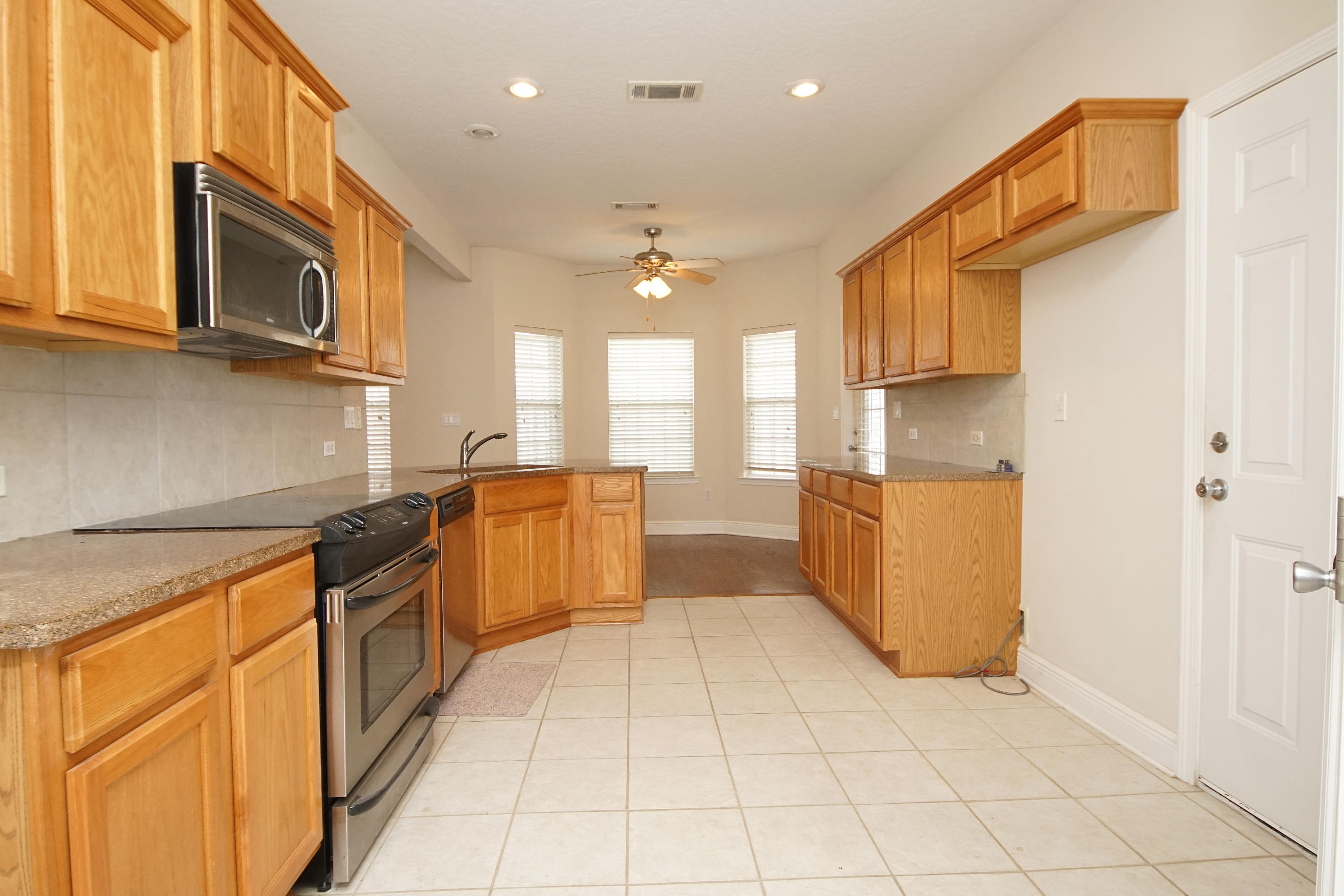 BRIDGEPORT COLONY - Residential