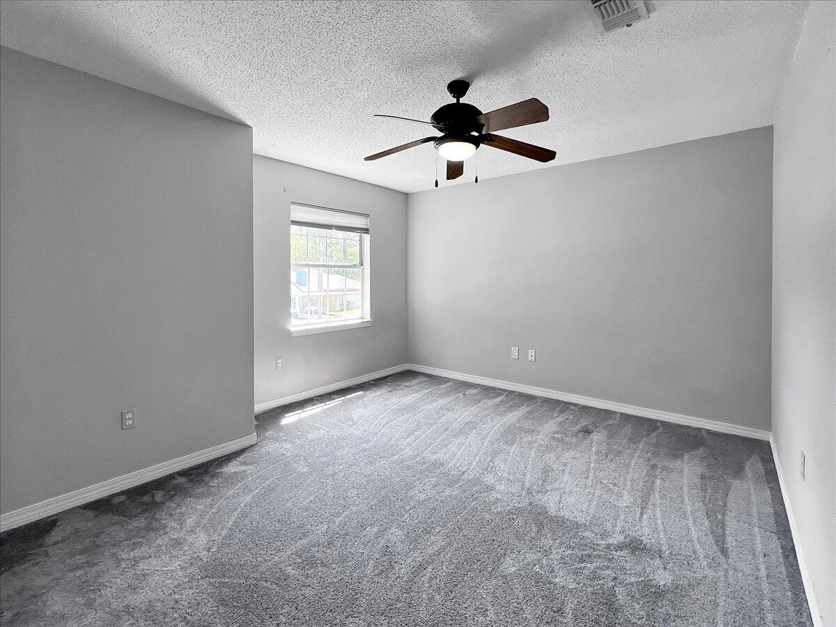 CRYSTAL LAKE ESTATES - Residential