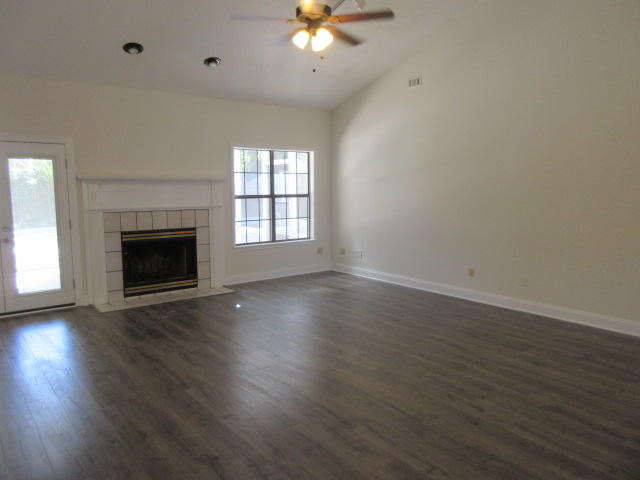 KELL-AIRE GARDENS - Residential