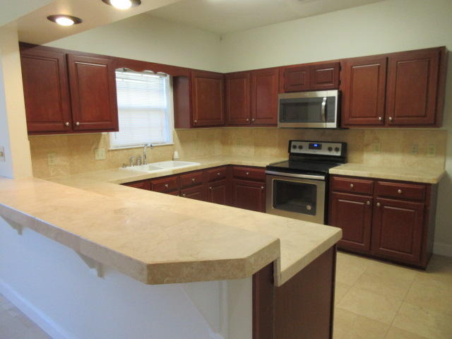 KELL-AIRE GARDENS - Residential