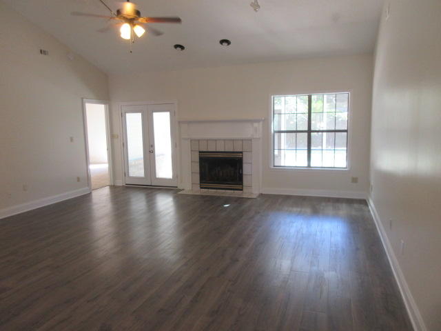 KELL-AIRE GARDENS - Residential