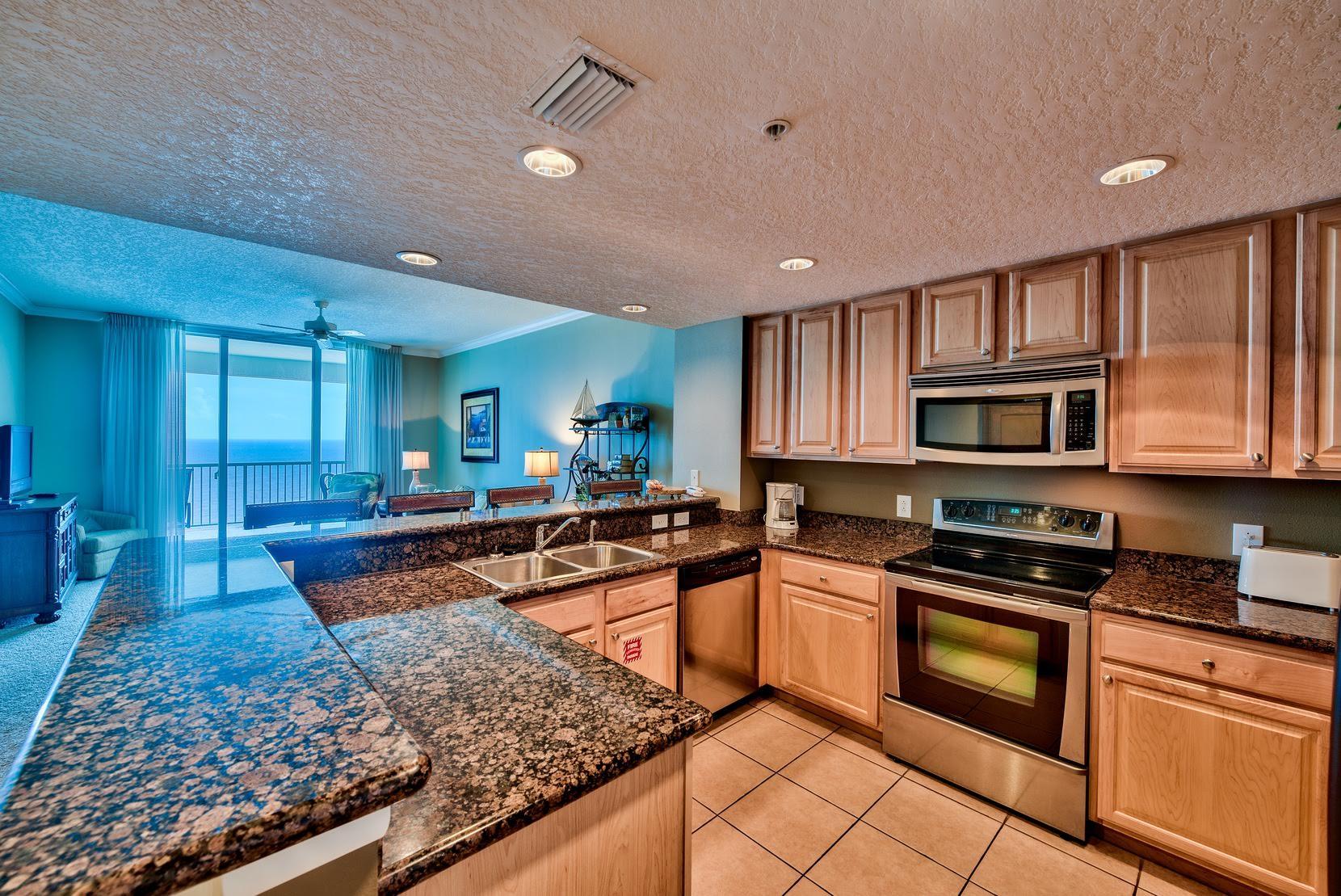 PALAZZO CONDOMINIUM - Residential