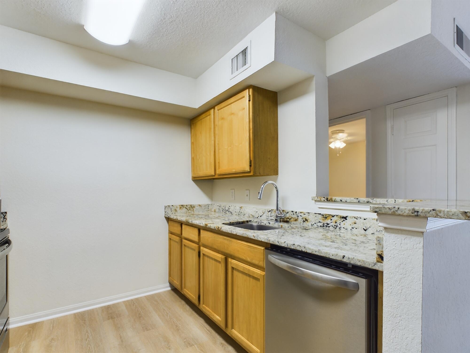 INDIAN LAKE - Residential