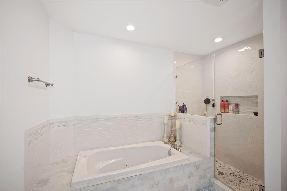 Kenwood - Residential