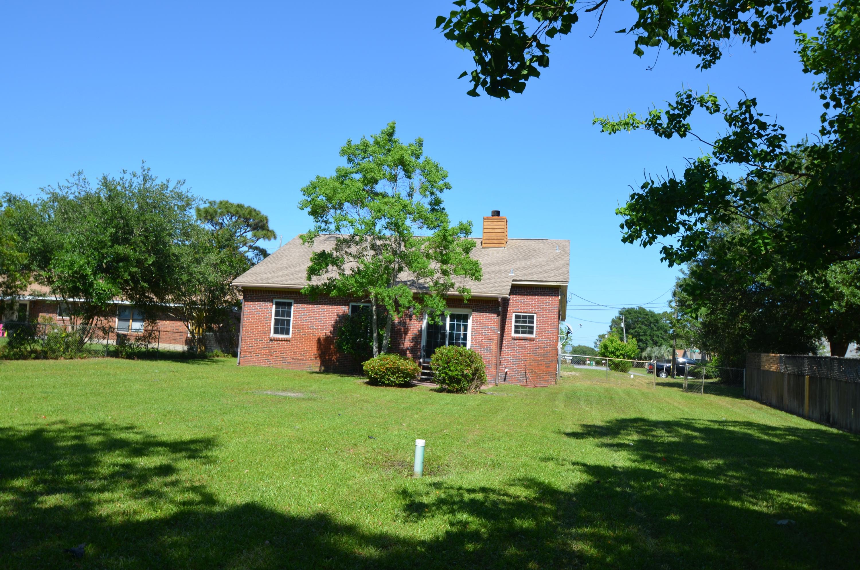 FOX DEN - Residential