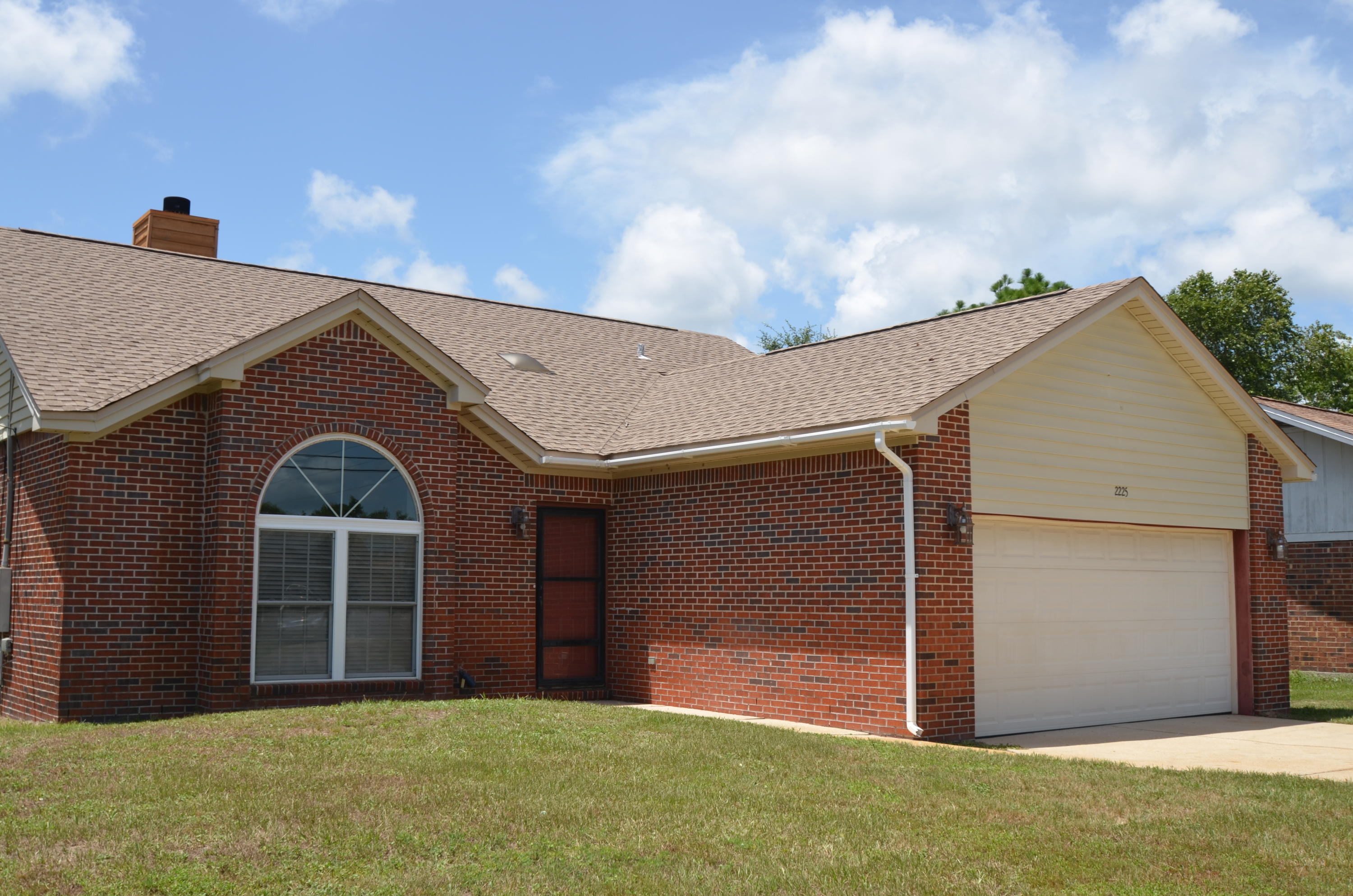 FOX DEN - Residential