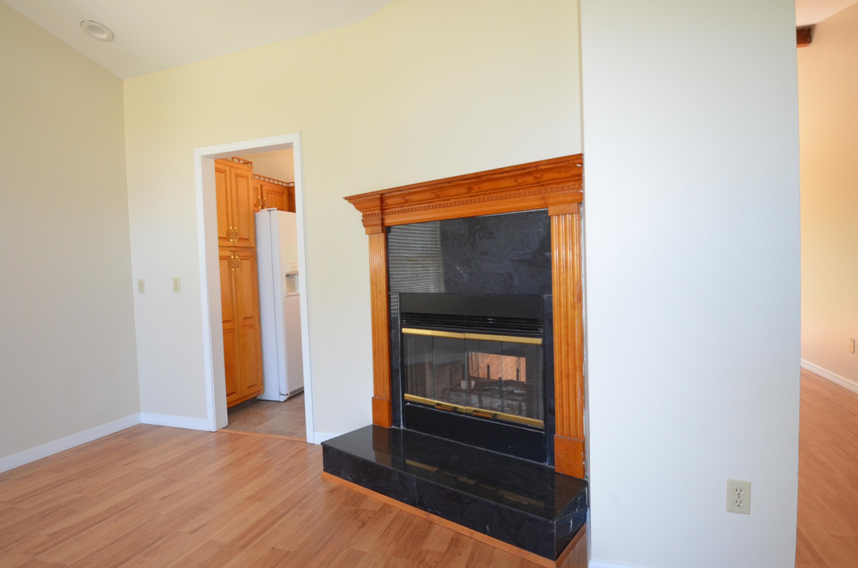 FOX DEN - Residential