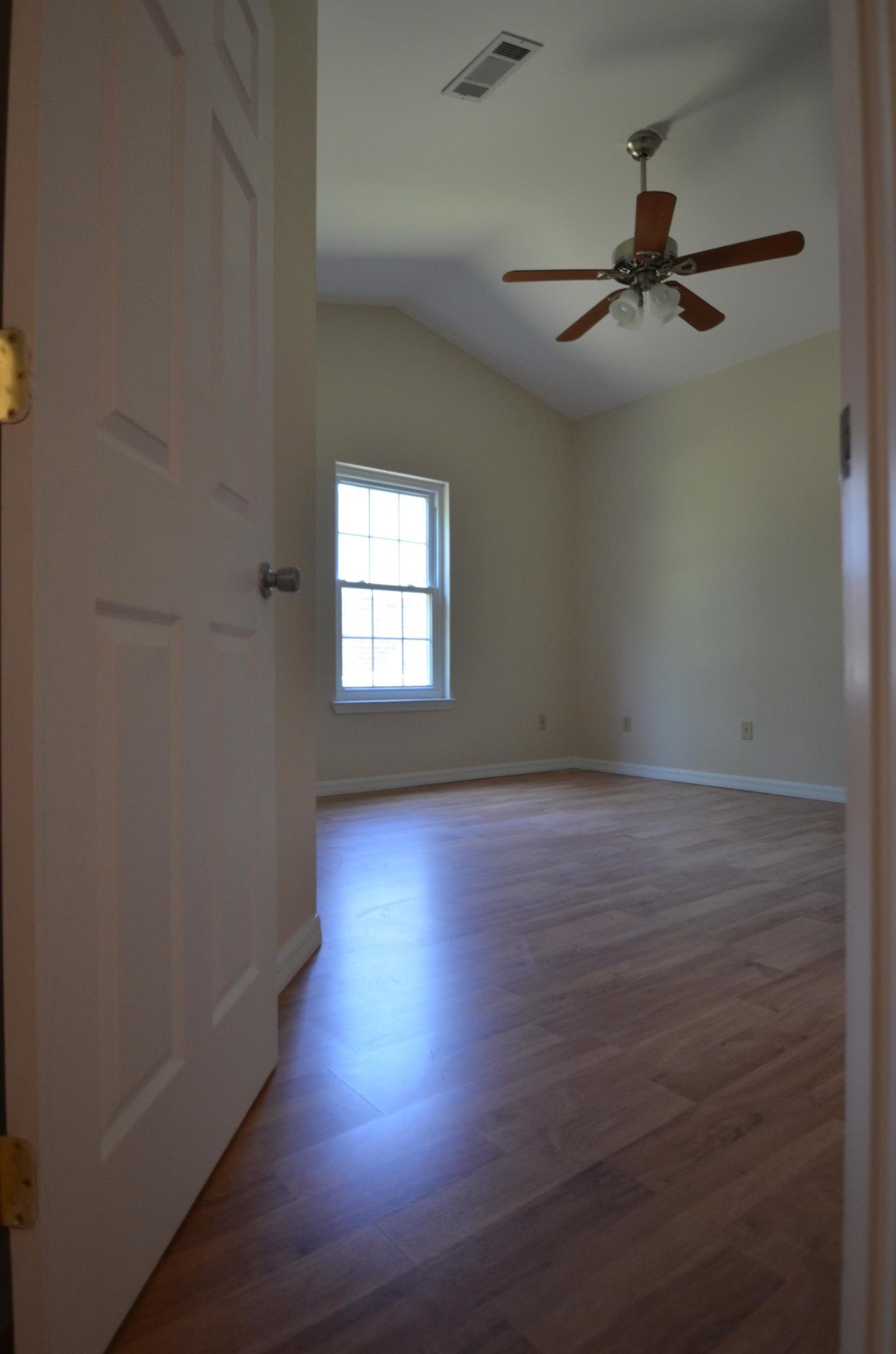 FOX DEN - Residential