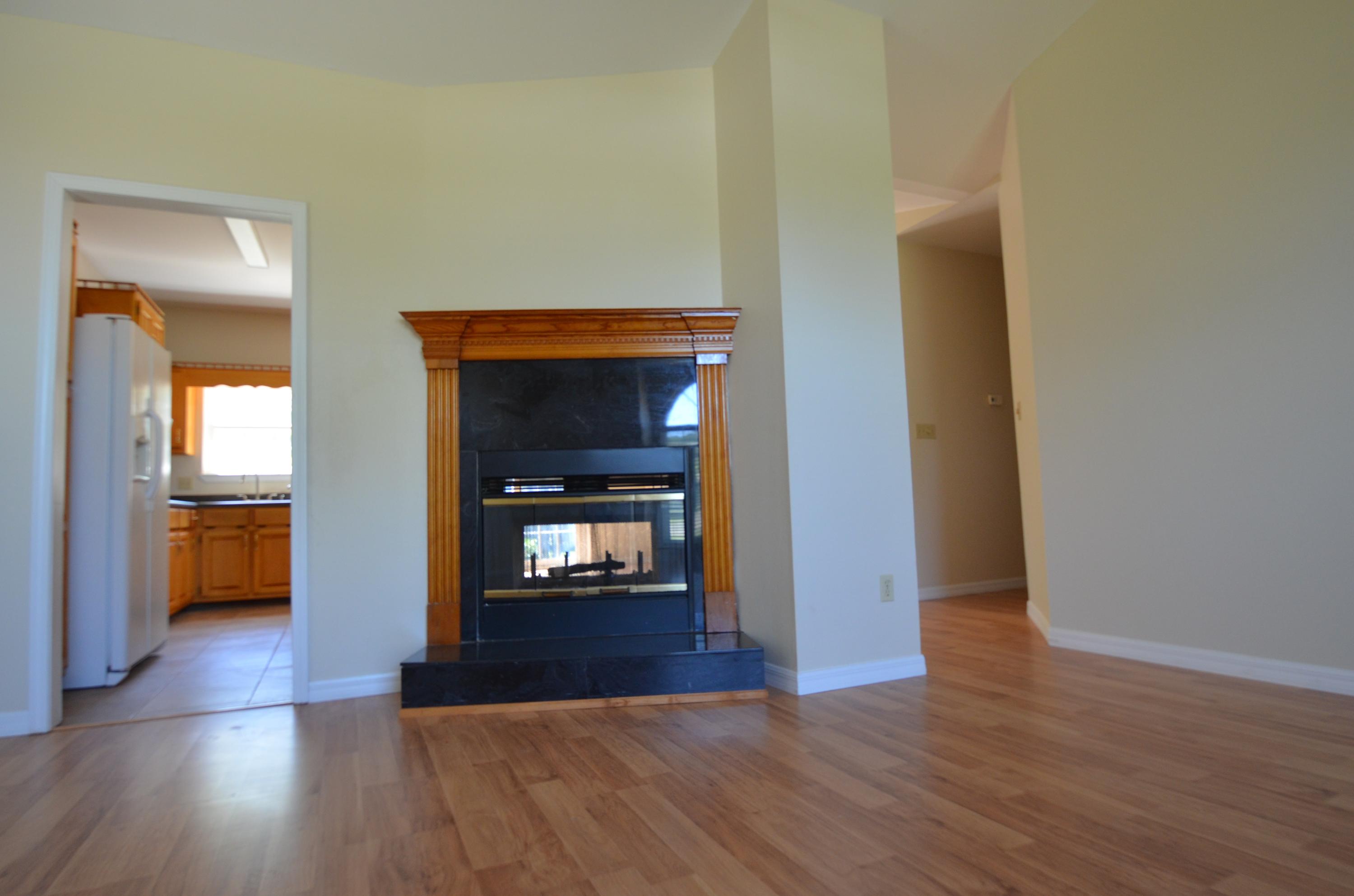 FOX DEN - Residential