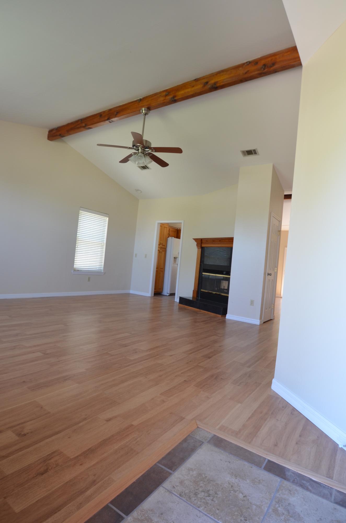 FOX DEN - Residential