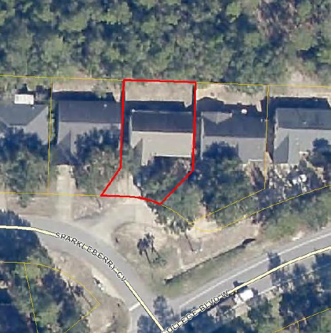 COLLEGE OAKS - Residential