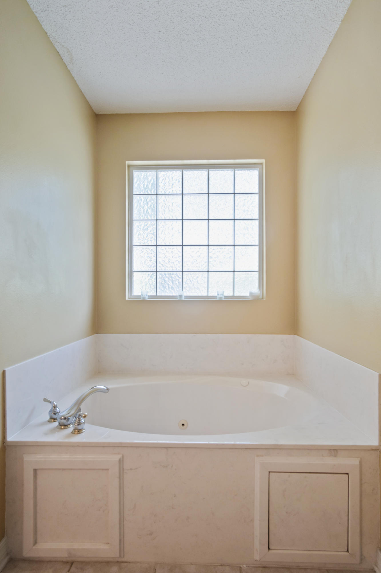 SILVER OAKS PH 1 - Residential