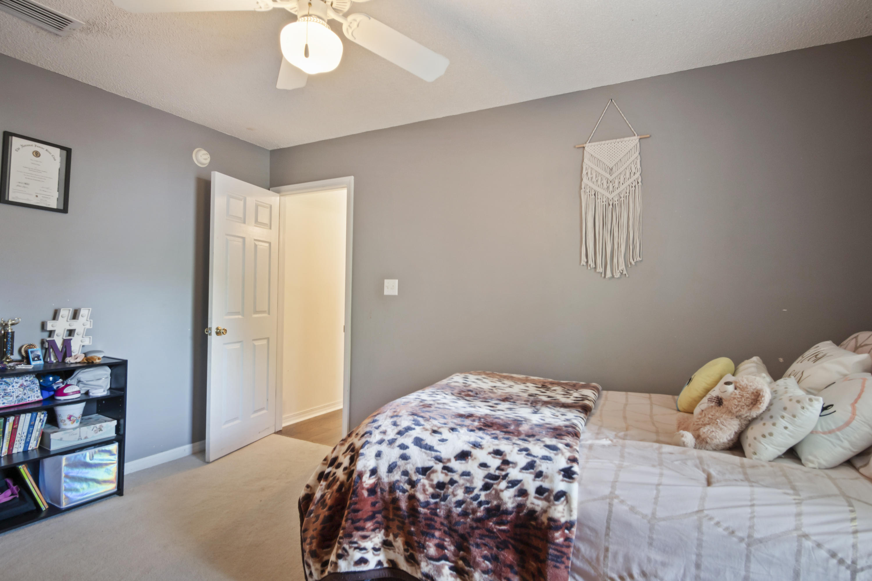 SILVER OAKS PH 1 - Residential