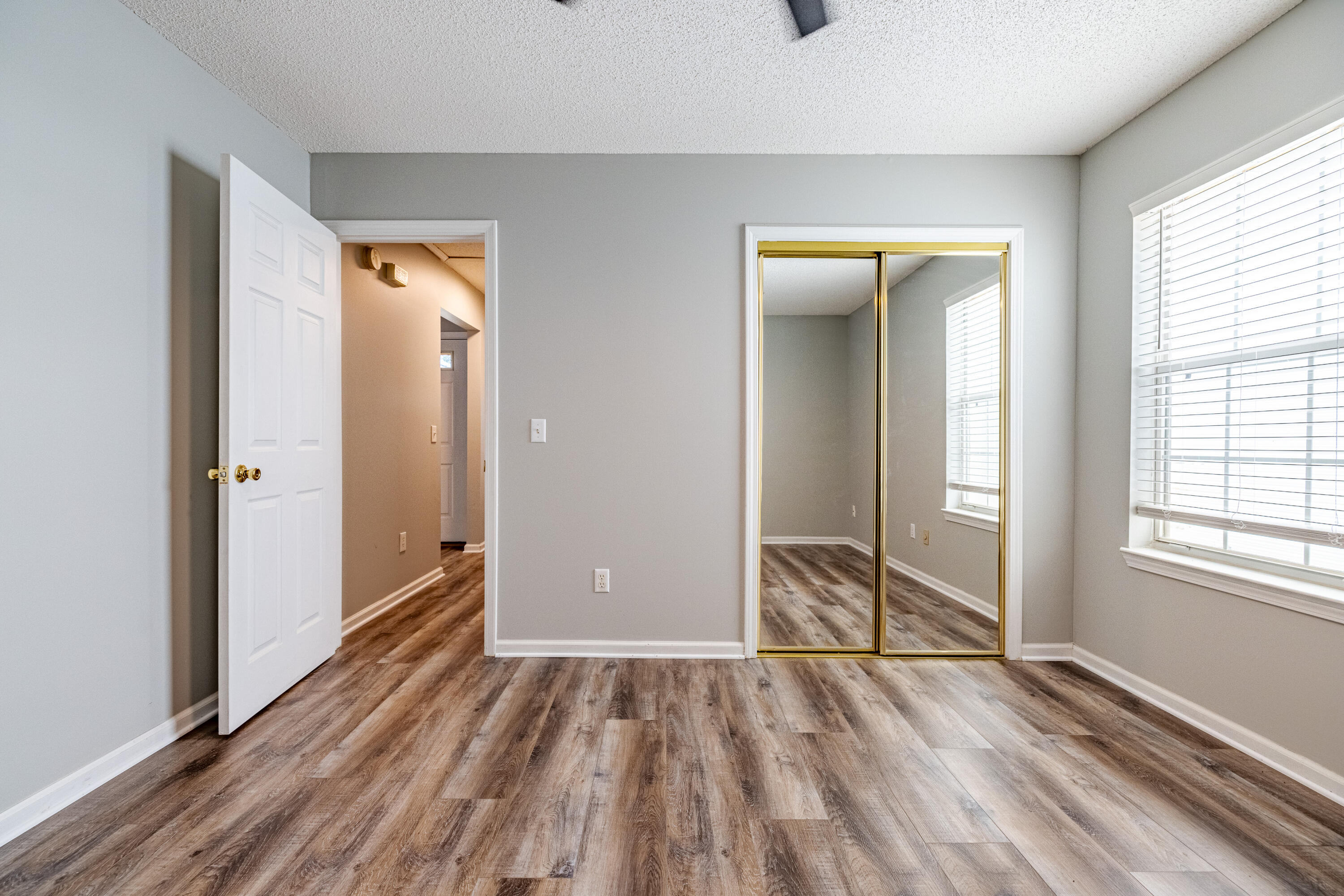 EL CENTRO BEACH - Residential