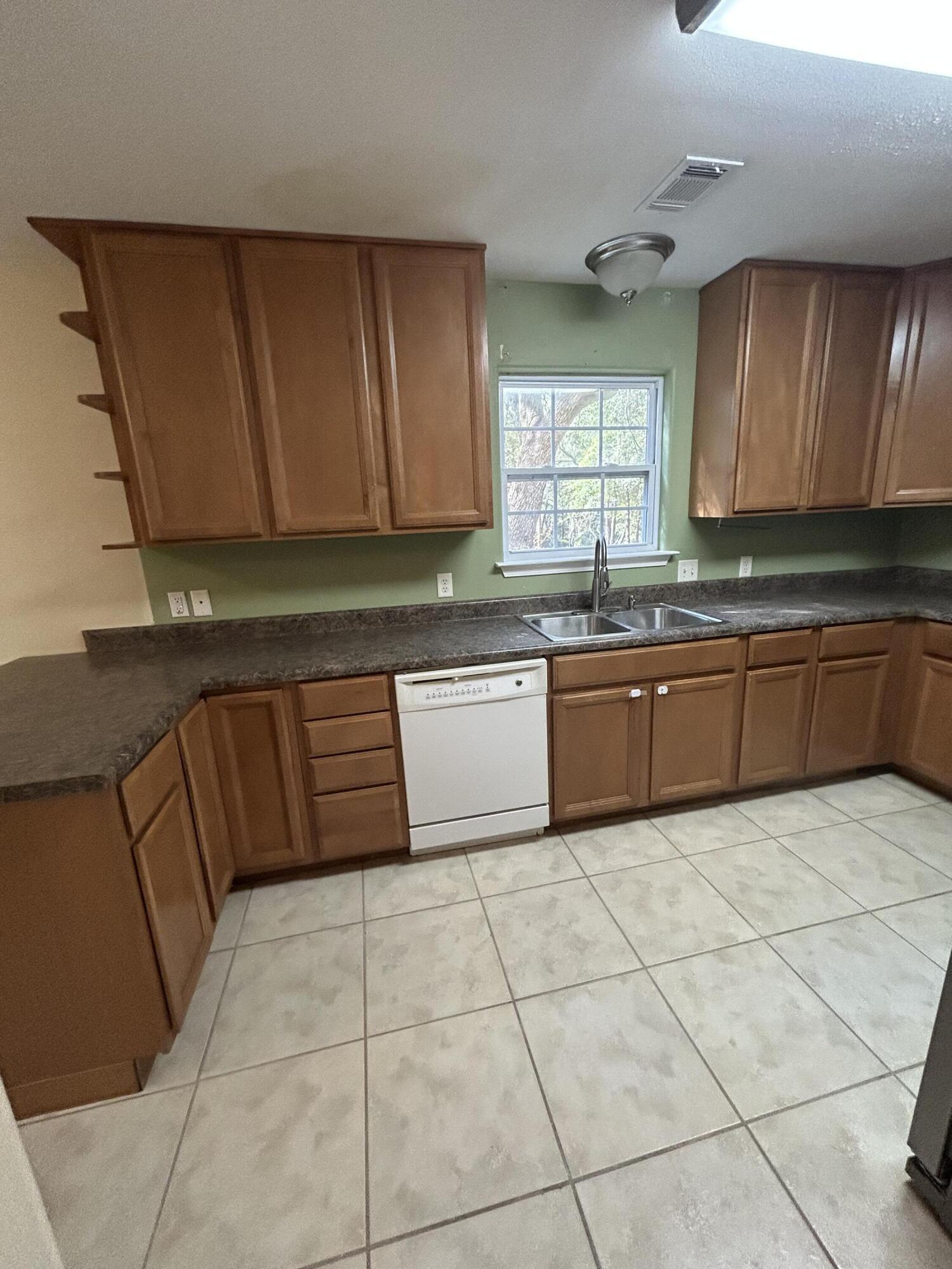 Magnolia Landing - Residential Lease