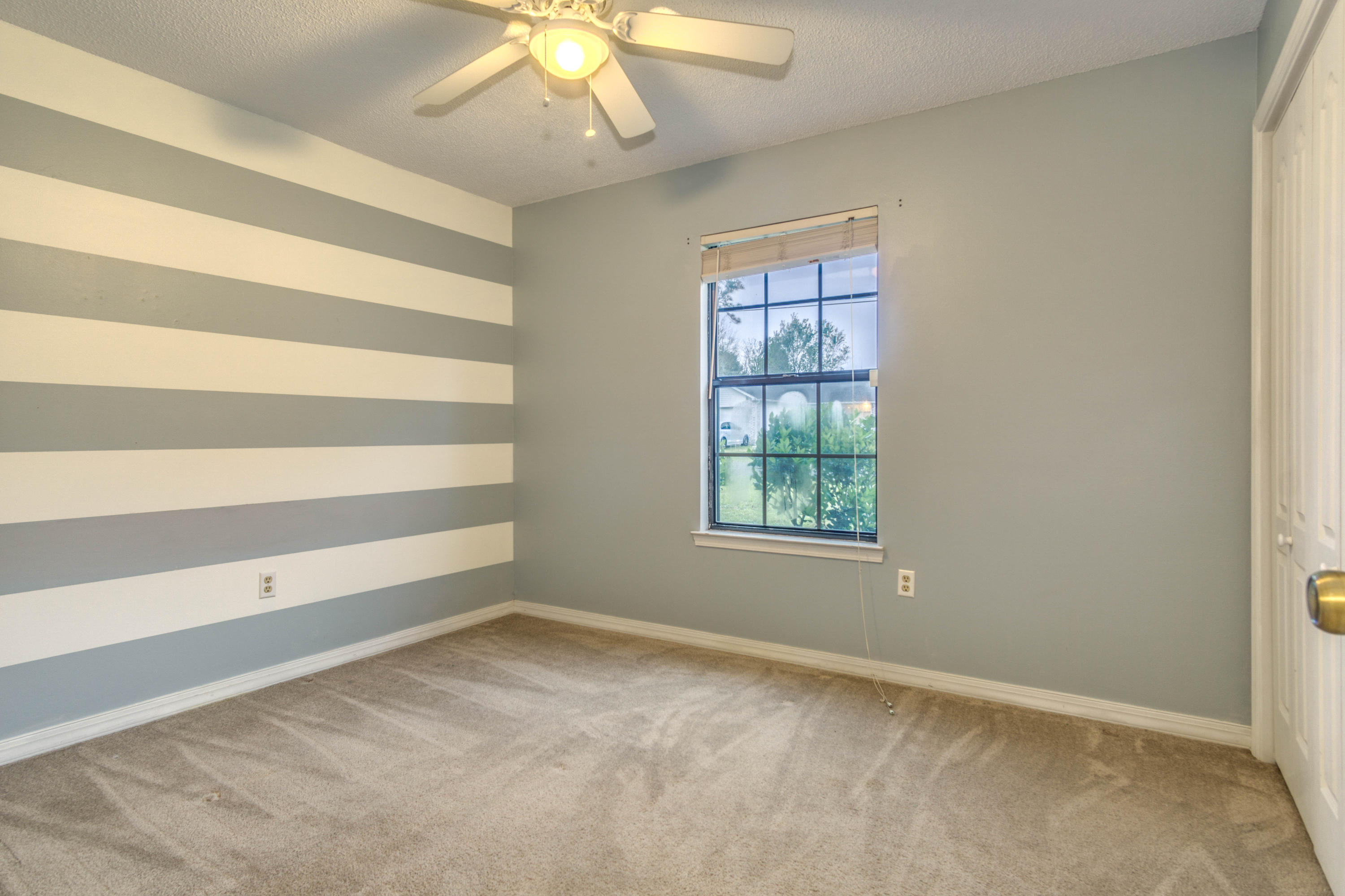 NORTHVIEW ESTATES 4TH ADDN - Residential