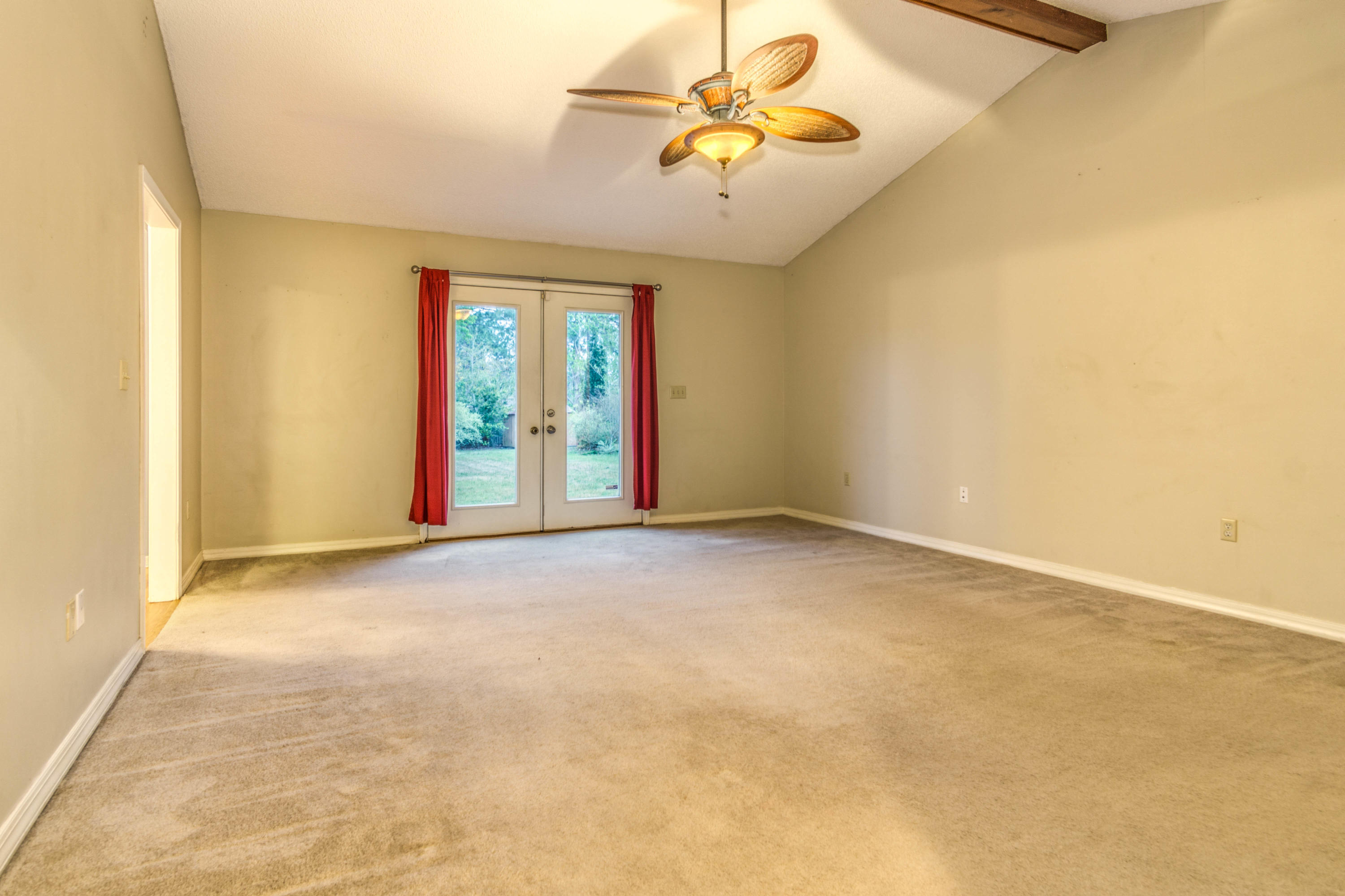 NORTHVIEW ESTATES 4TH ADDN - Residential