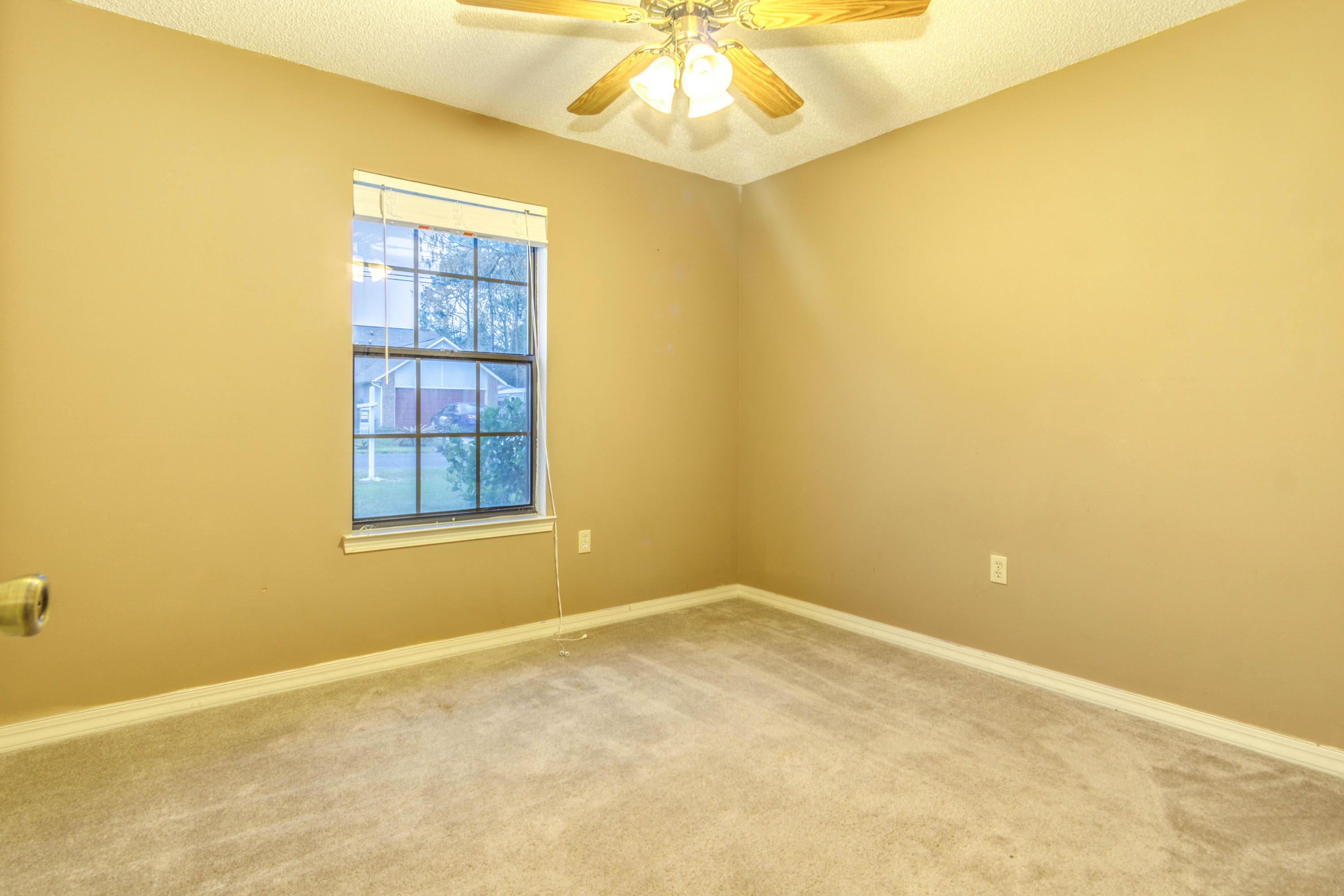 NORTHVIEW ESTATES 4TH ADDN - Residential