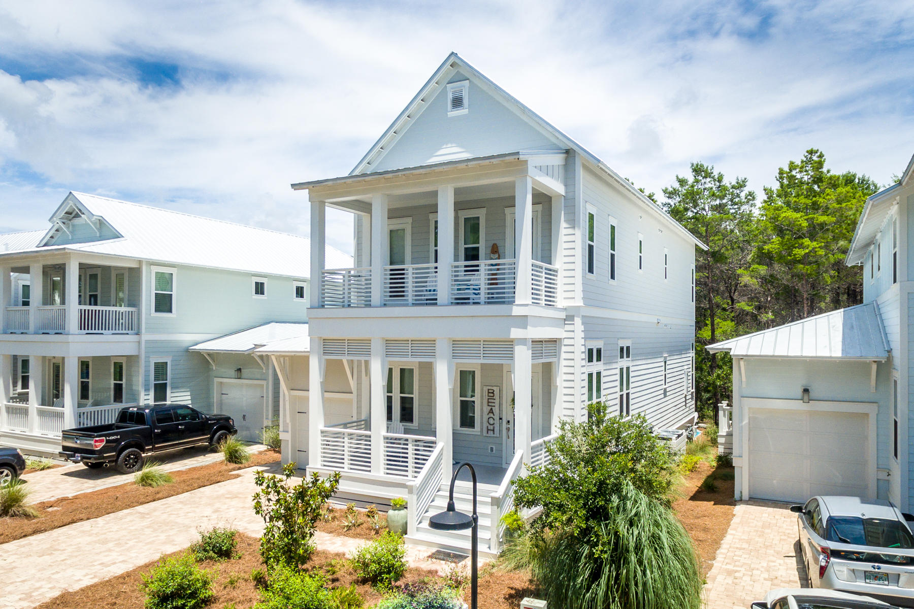 HIGHLAND PARKS - Residential