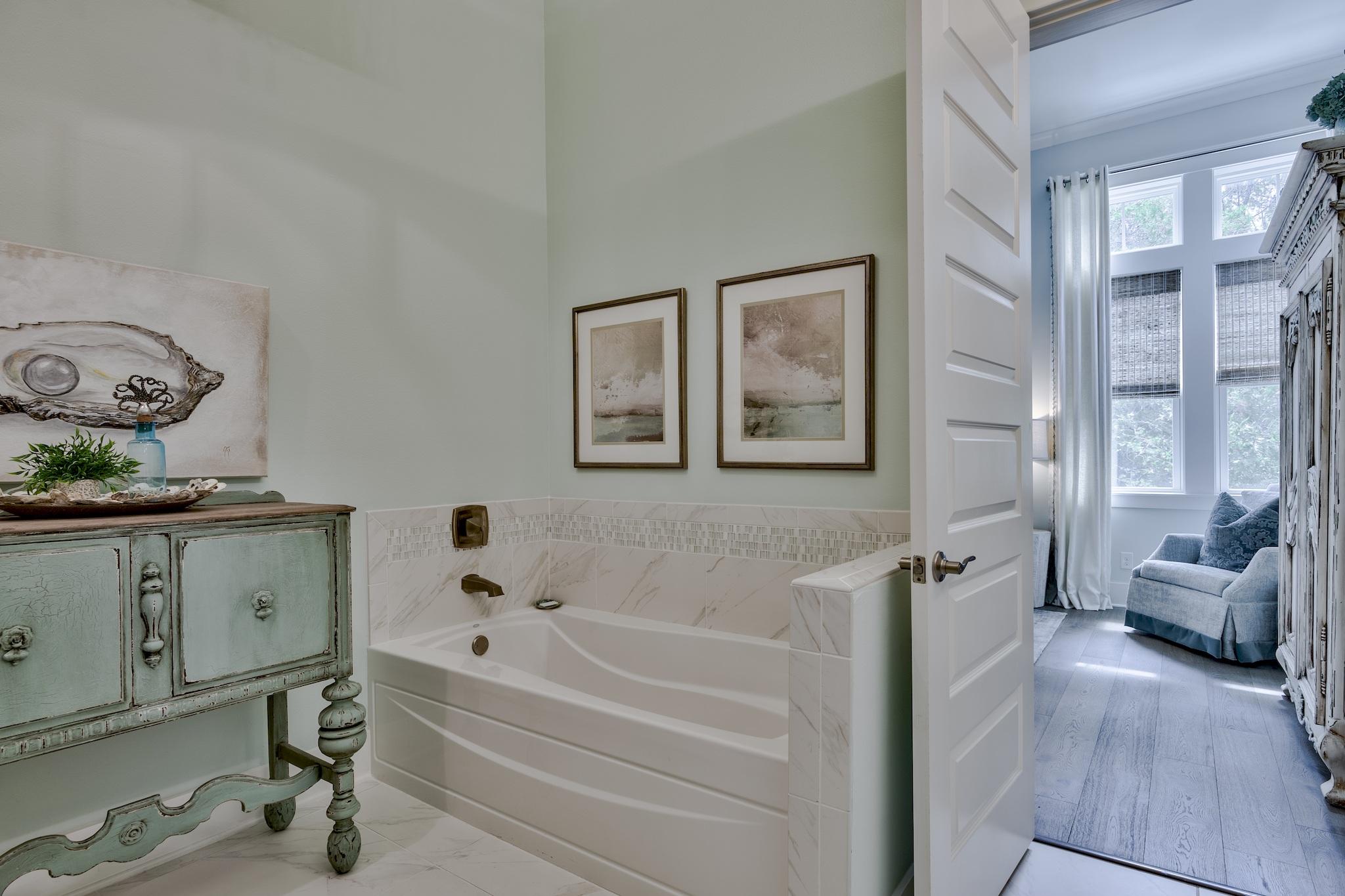 HIGHLAND PARKS - Residential