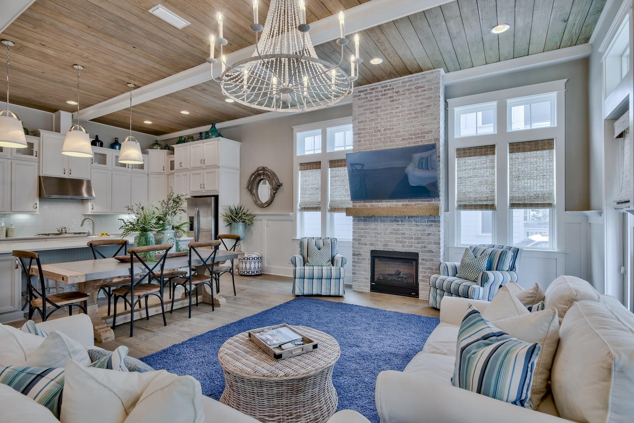 HIGHLAND PARKS - Residential