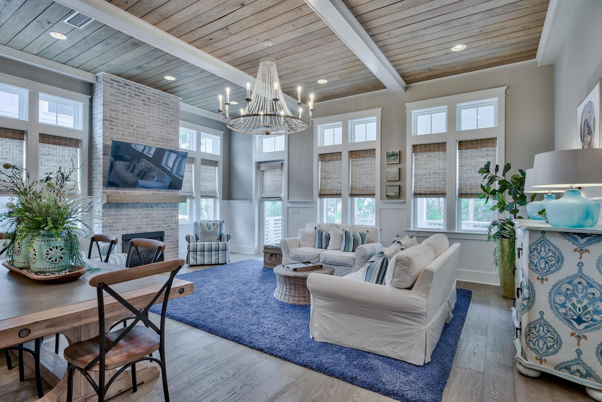 HIGHLAND PARKS - Residential