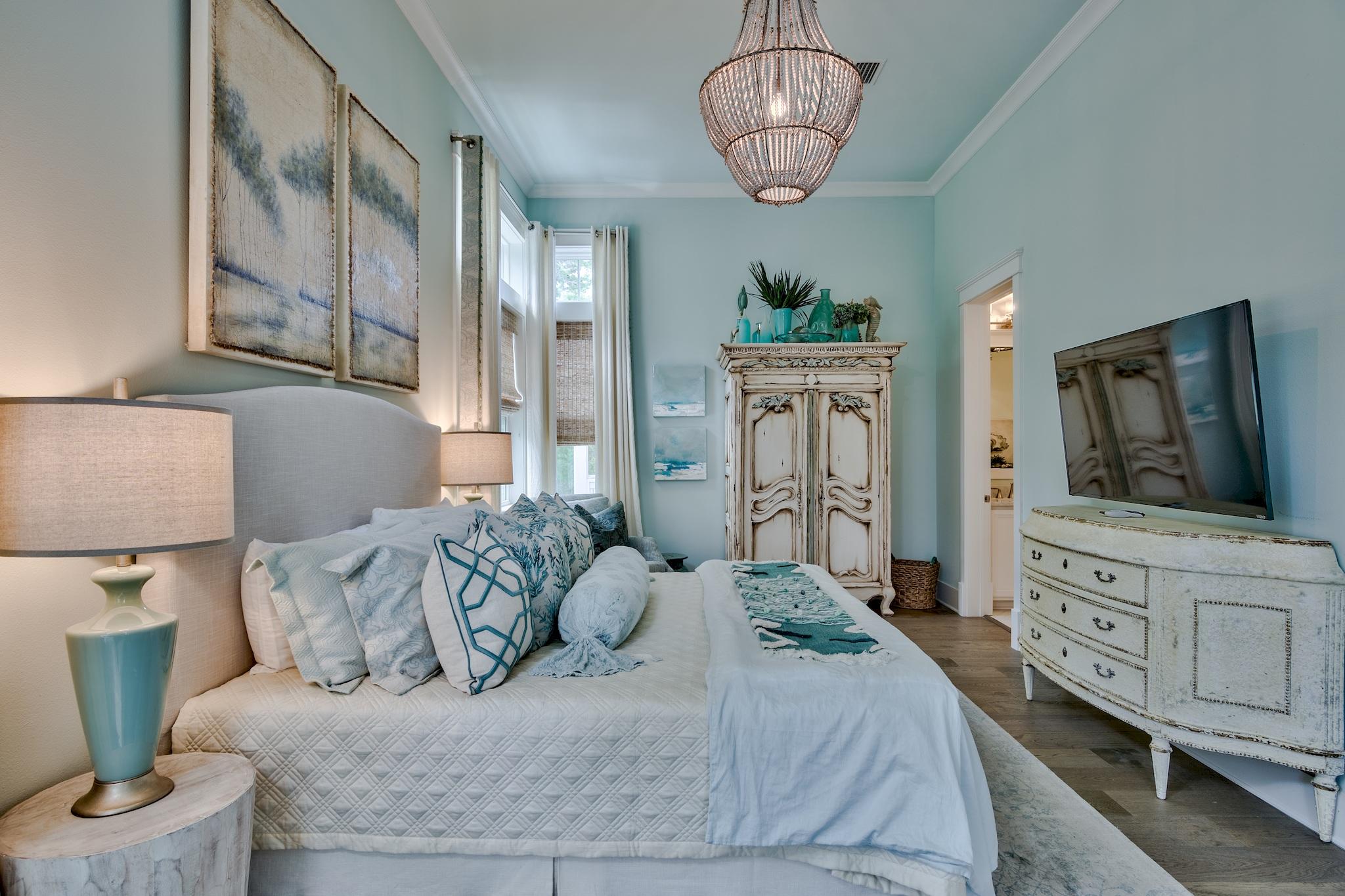 HIGHLAND PARKS - Residential