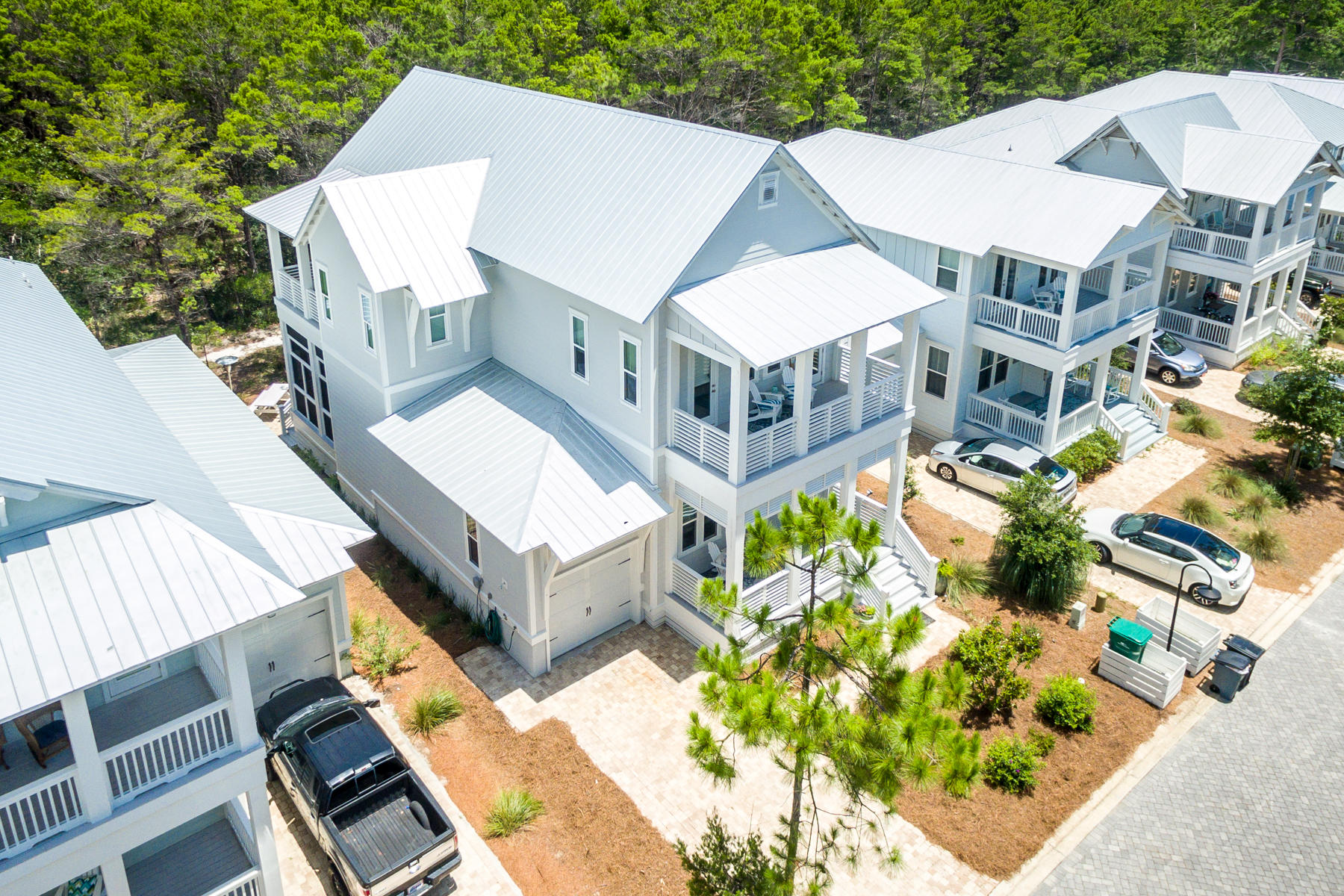 HIGHLAND PARKS - Residential