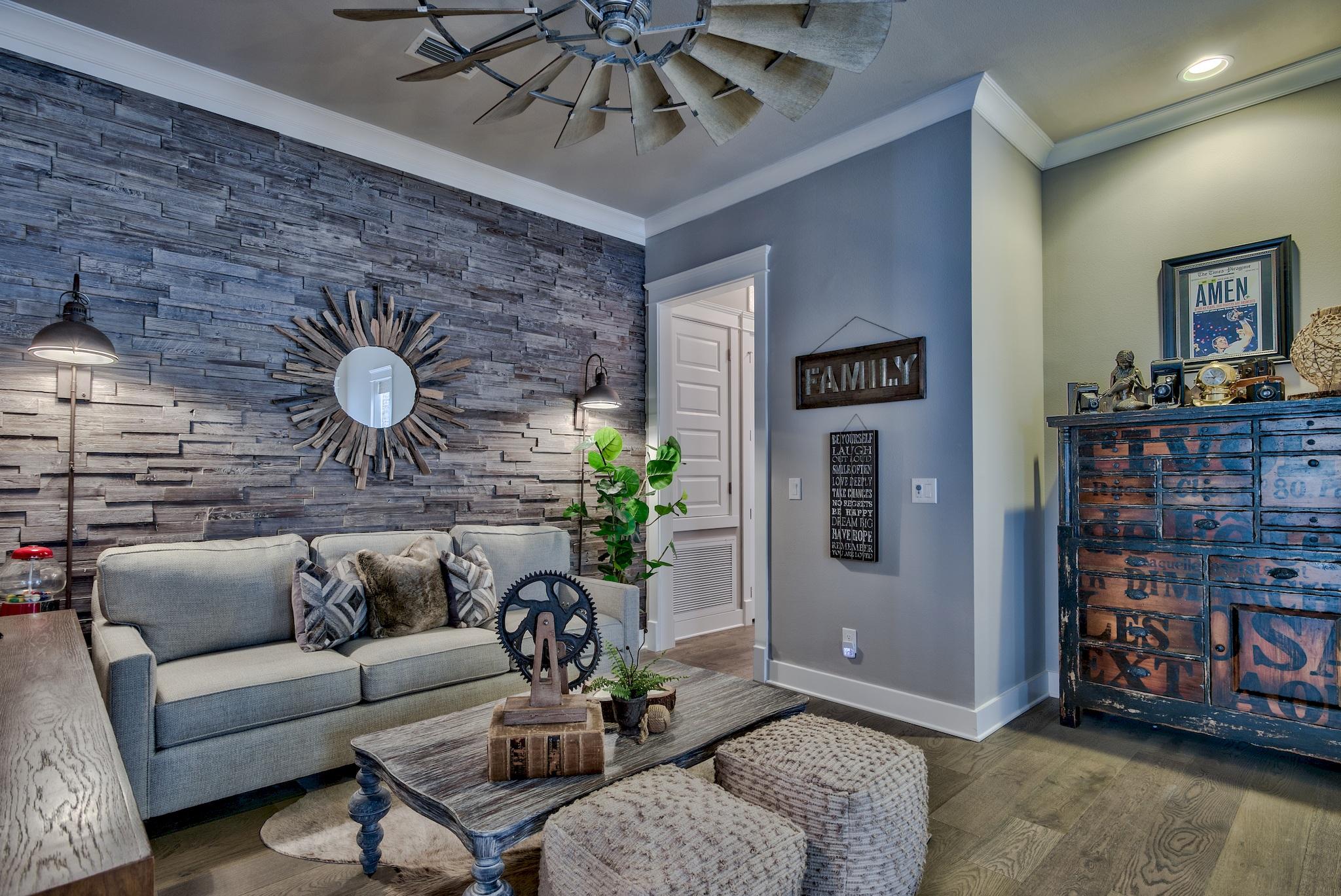 HIGHLAND PARKS - Residential